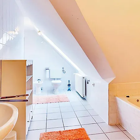 Lovely In With Kitchen Feriehus *