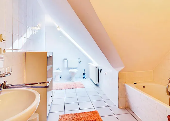 Lovely In With Kitchen 度假居 *