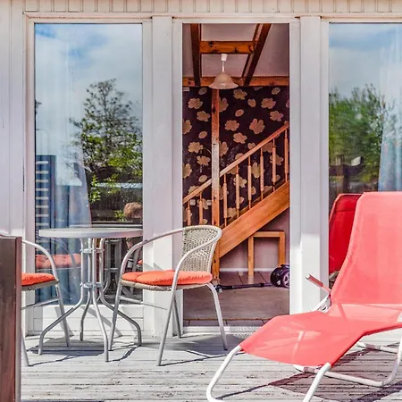 Prázdninový dům Lovely In With Kitchen Kolobřeh