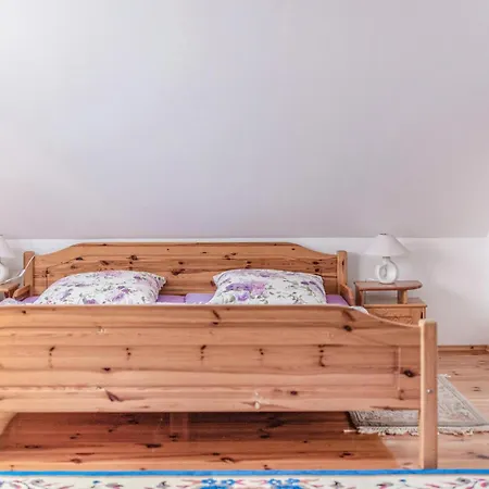 Lovely Home In Kolobrzeg With Kitchen * Kolobrzeg